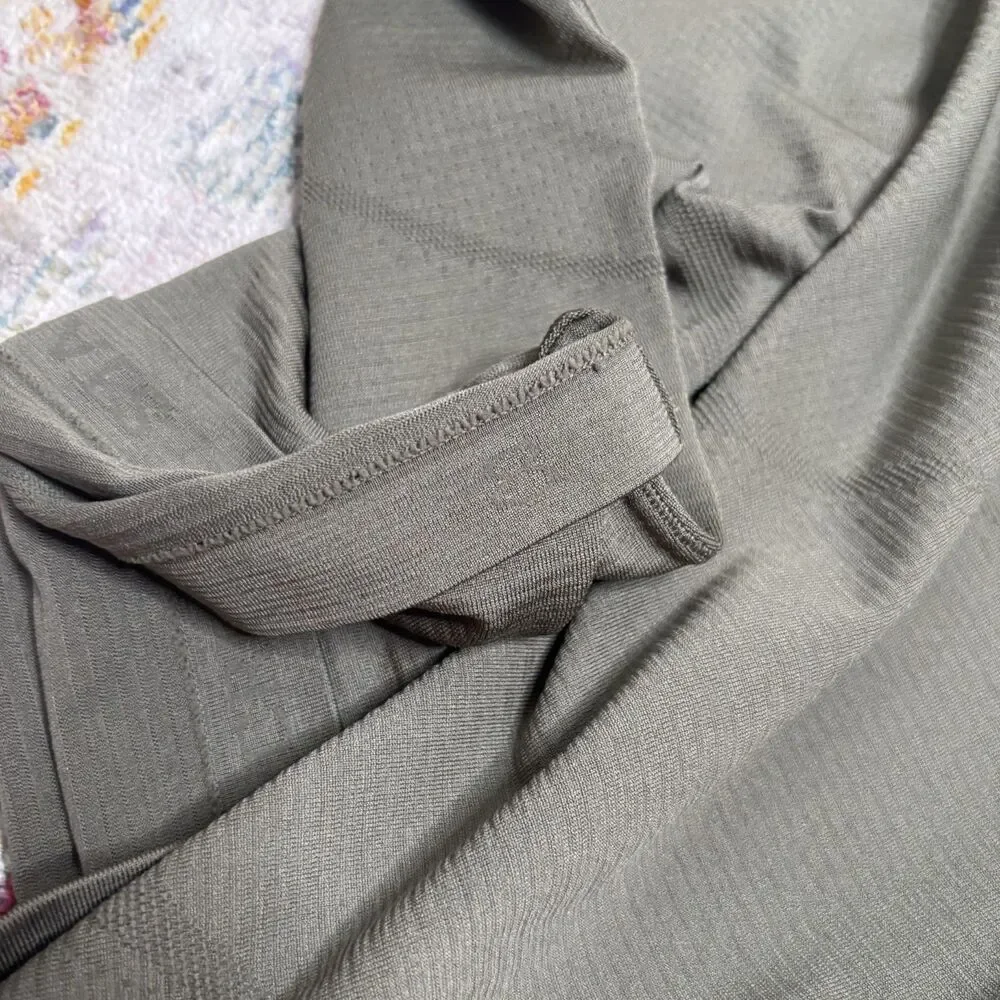 Lululemon Cropped Top Set